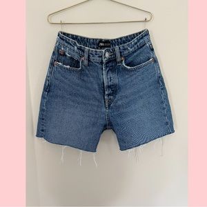 Zara Jean Shorts!!
